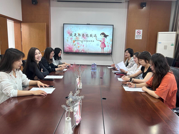  最是书香能致远——塘桥中心小5月学阅读分享会 