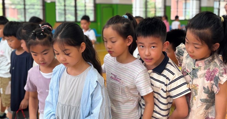 骏马奔腾 智慧闯关　——塘桥中心小学低年级无纸化测评活动